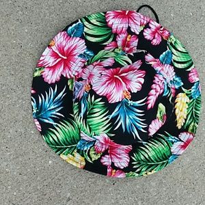 Tropical bucket hat